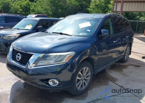 2016 Nissan Pathfinder S/Sv/Sl/Platinum z USA, uszkodzony, nr VIN 5N1AR2MN3GC617716